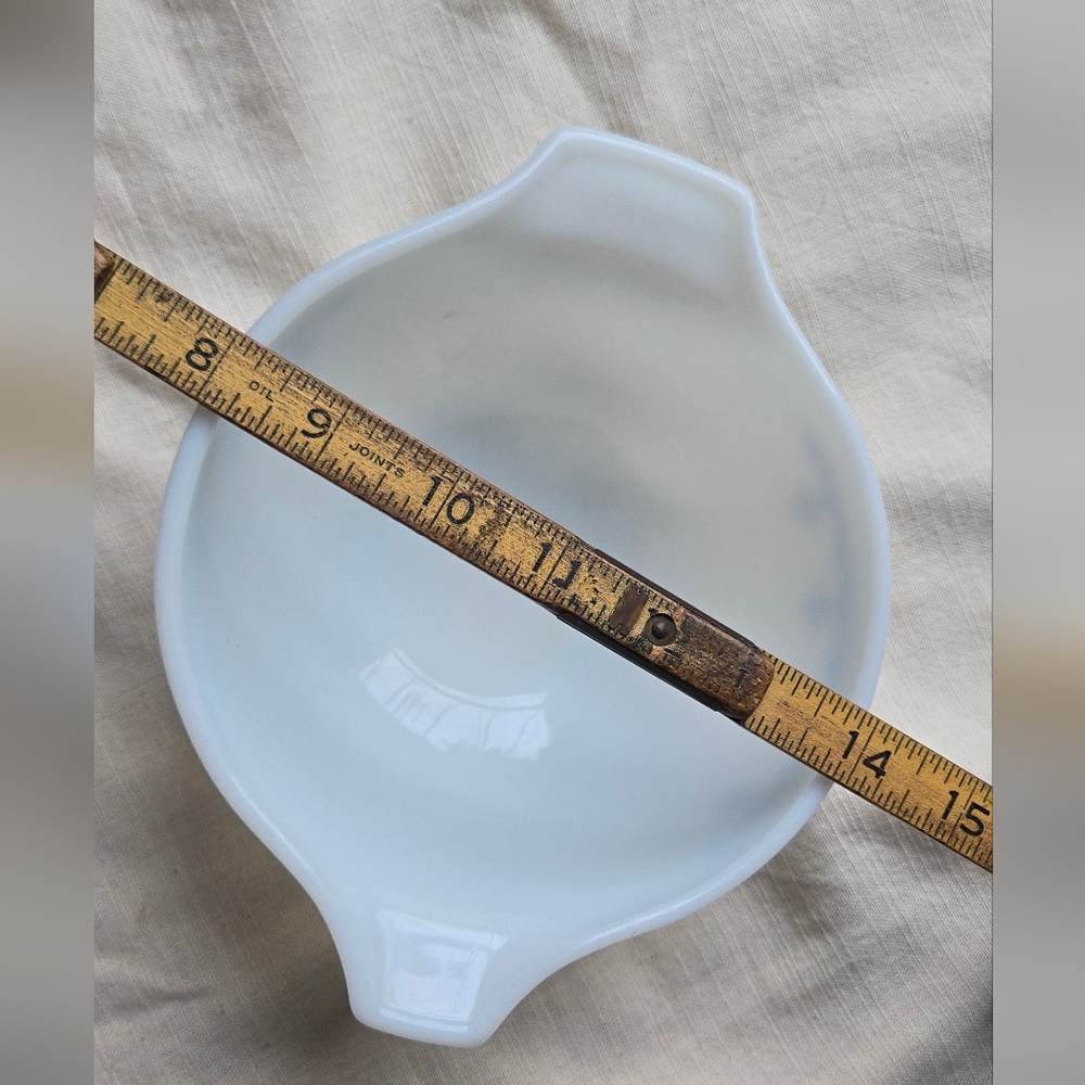 Vintage Pyrex Snowflake Garland mixing bowl - Picture 5 of 6